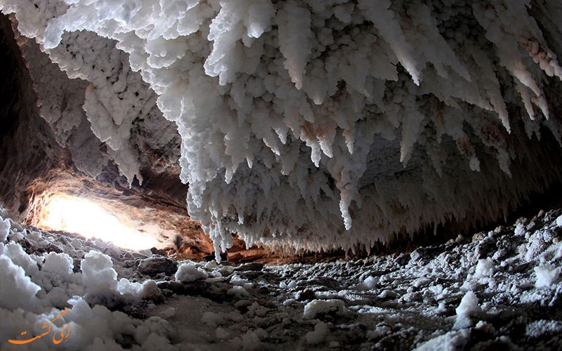 غار نمکدان قشم و زیبایی های دیدنی آن