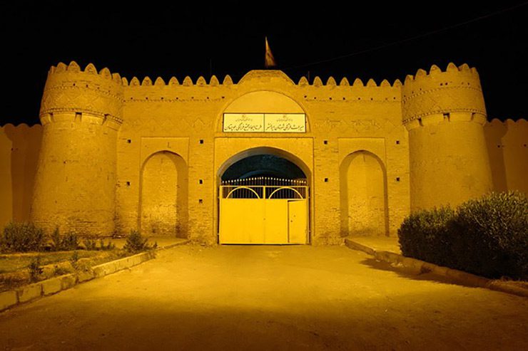 قلعه ی نظامی ناصری ایرانشهر