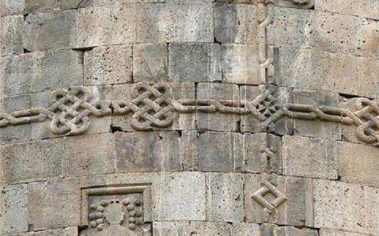 تاریخچه و معرفی جاذبه های صومعه تاتو ارمنستان