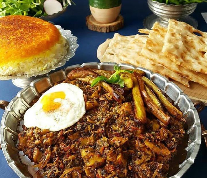 طرز تهیه خورش ملاقورمه شمالی به سبک اصیل گیلانی
