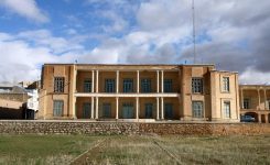 آشنایی با محل تاریخی قلعه سردار افشار تکاب