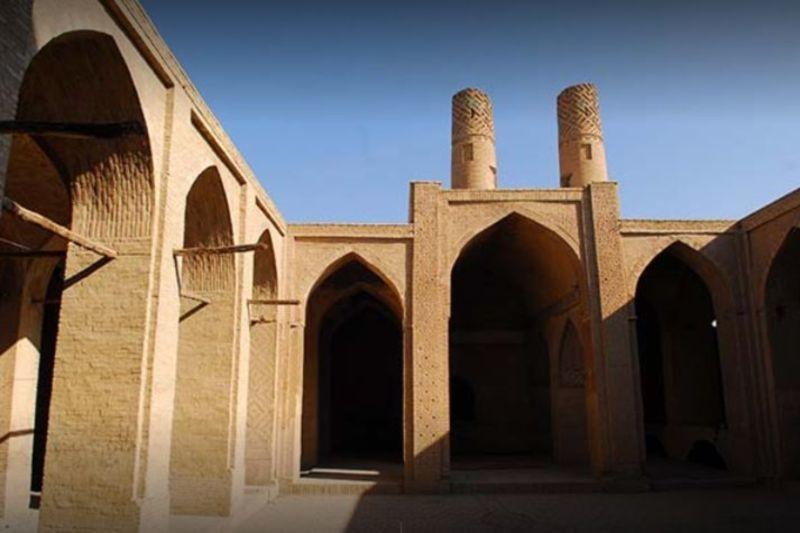 معرفی بنای تاریخی مسجد جامع اشترجان