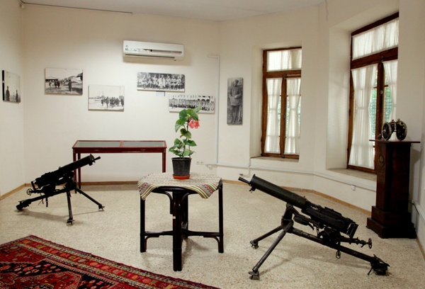 مجموعه تاریخی موزه سلاح های دربار کاخ سعدآباد