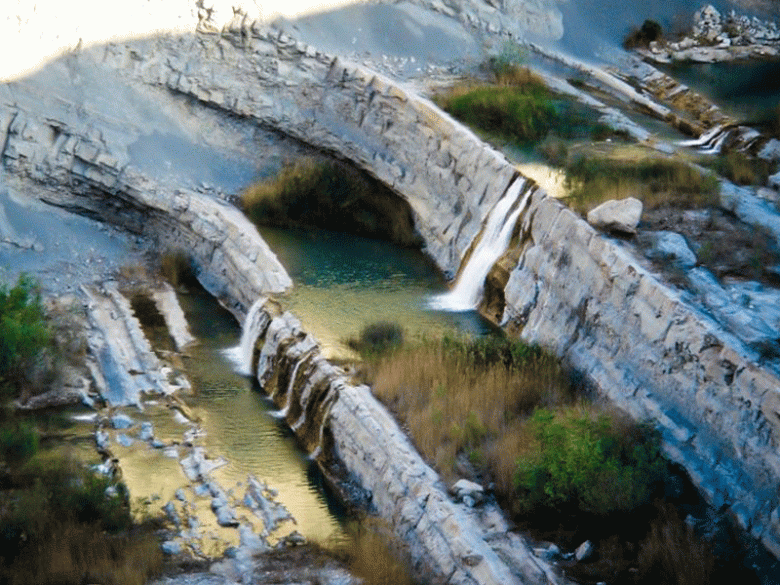  آبشار کیوان لیشتر