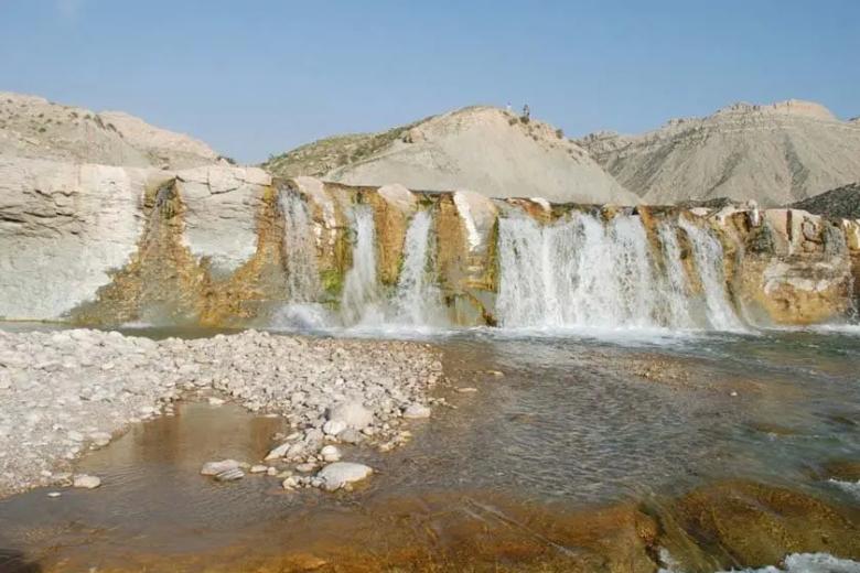  طبیعت زیبای آبشار کیوان لیشتر