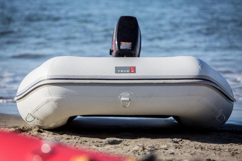 چگونه قایق بادی رو نصب و راه اندازی کنیم؟