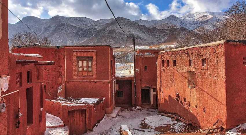 نمای پانوراما از روستای ابیانه