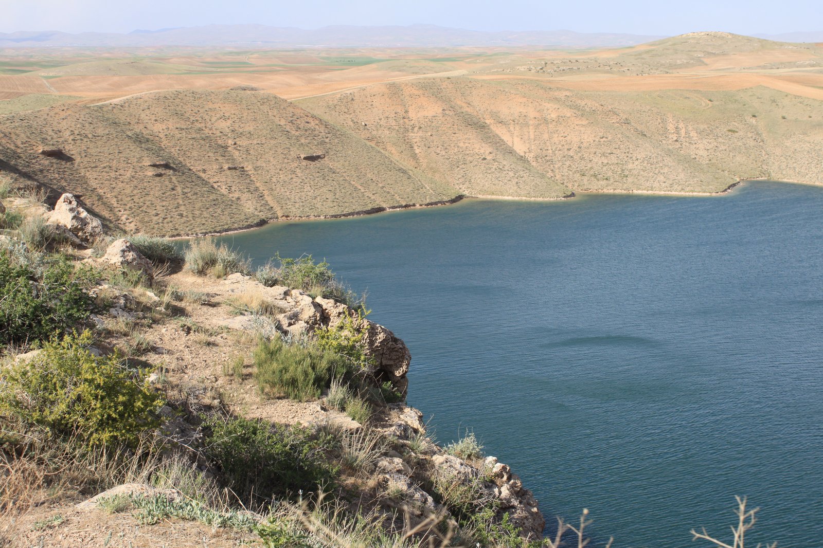 کمپینگ در سد گلابر زنجان