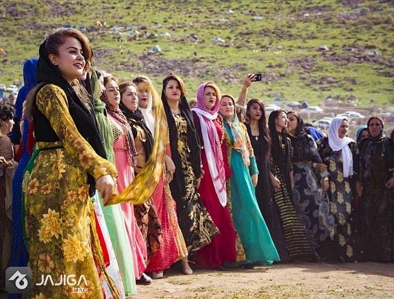 مراسم باستانی نوروز و جشن دفنوازی در پالنگان
