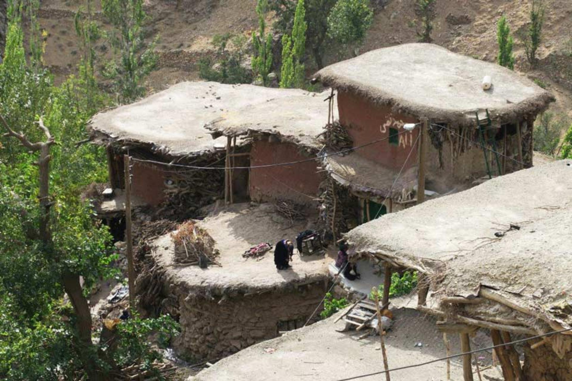 طبیعت سرسبز و چشمه‌های خروشان زردکوه در نزدیکی سرآقا سید