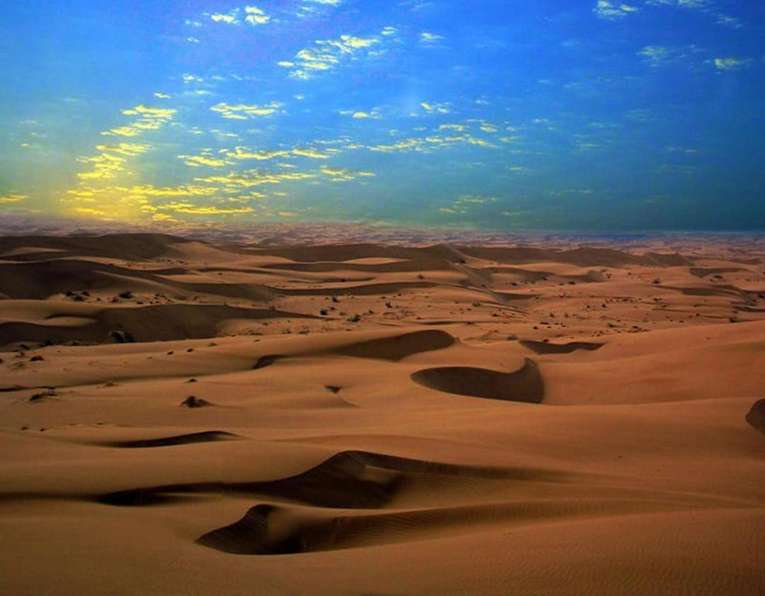 فرسایش صخرهها در تنگه ظلمات