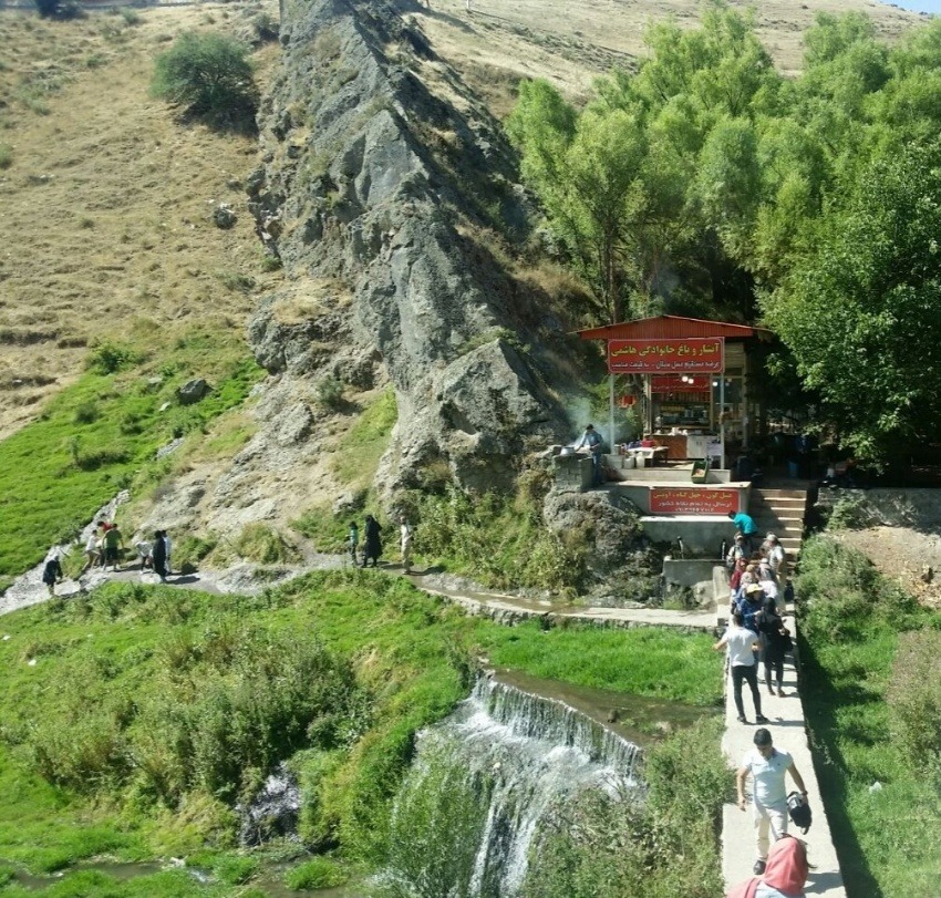 طبیعت سرسبز و دره ییلاقی روستای بیله درق سرعین