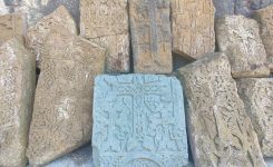 صومعه تاریخی سواناوانک بر فراز شبه جزیره دریاچه سوان ارمنستان